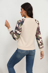 Camouflage Raglan Sleeve Sweatshirt