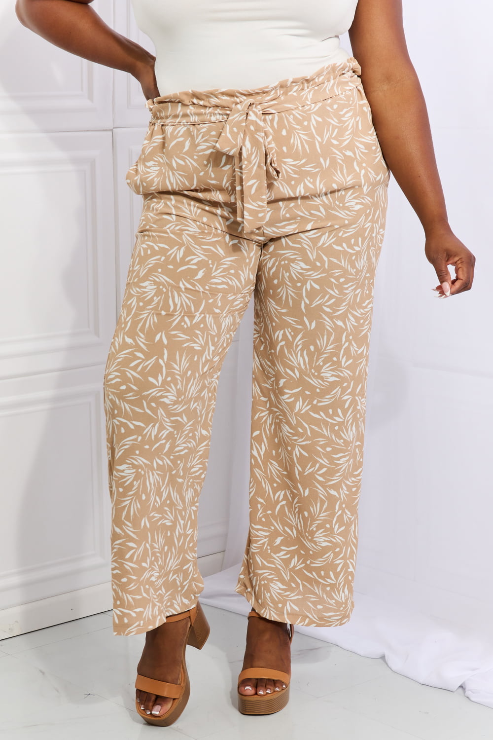 Heimish Right Angle Full Size Geometric Printed Pants in Tan